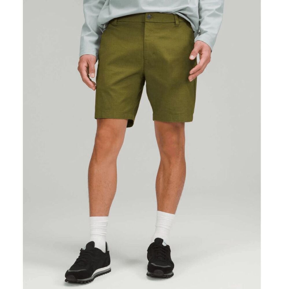 Lululemon Commission Classic-Fit Short 7" Oxford Juniper Green / White Size 31